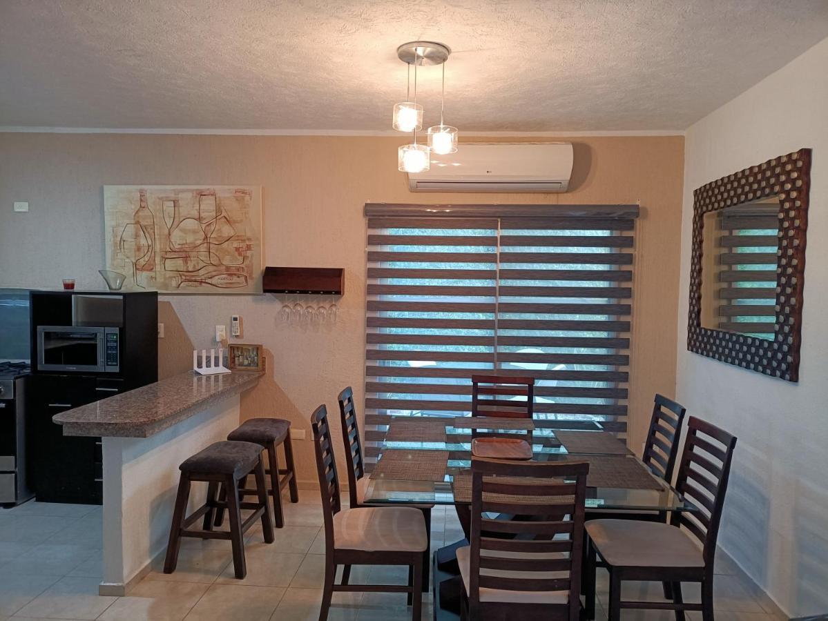 Casa Hector, Con Jacuzzi, Cerca Del Foro Gnp. Villa Mérida Buitenkant foto
